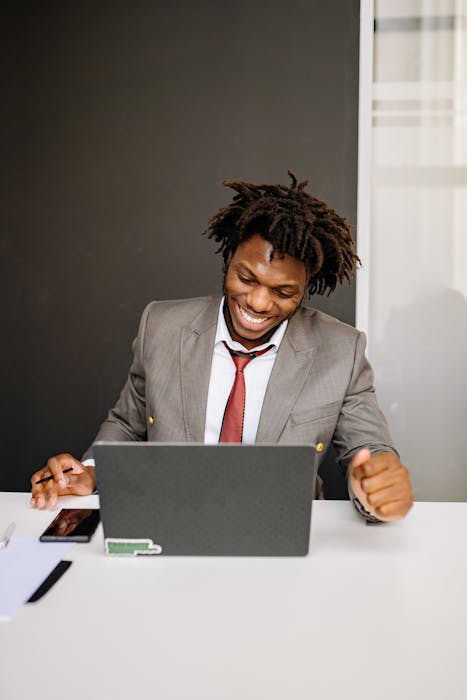 pexels-yankrukov-7792817